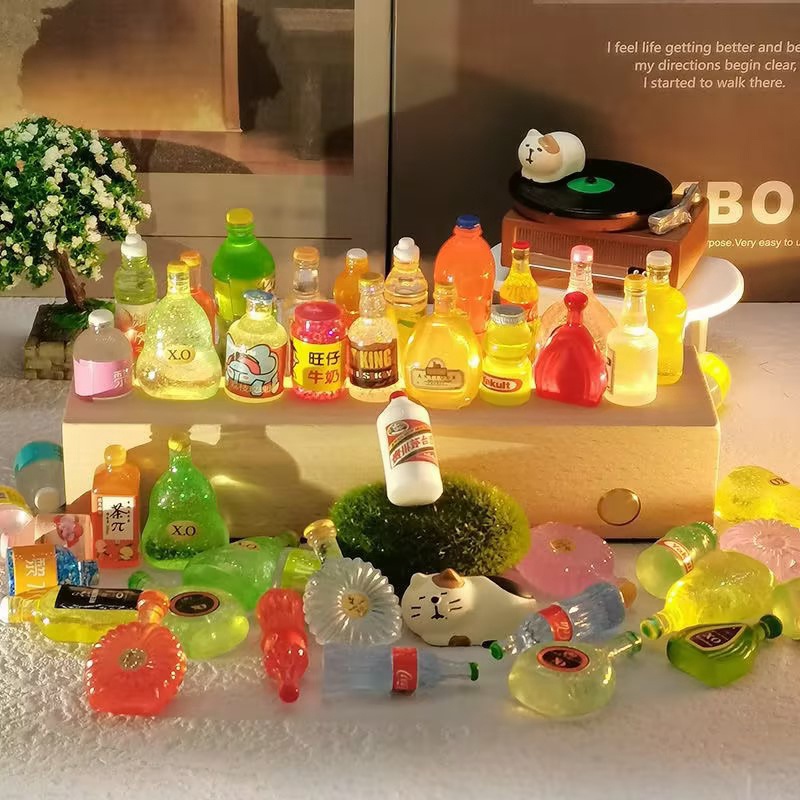 Đồ trang trí Chai Rượu Mini Bằng Nhựa Resin Gọn Nhẹ Trang Trí Nhà Cửa / Làm Quà Tặng Cho Bé DIY