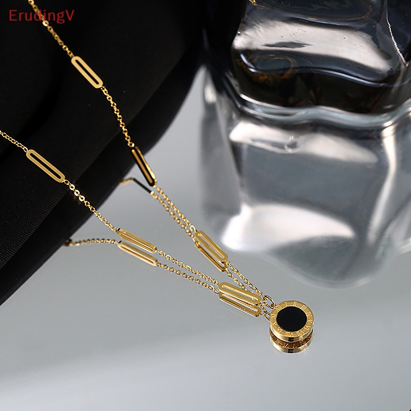 Vòng cổ Hai Mặt Hình Tròn Bằng Thép Titan Màu Trắng Đen Dễ Phối Đồ Thời Trang Cho Nữ