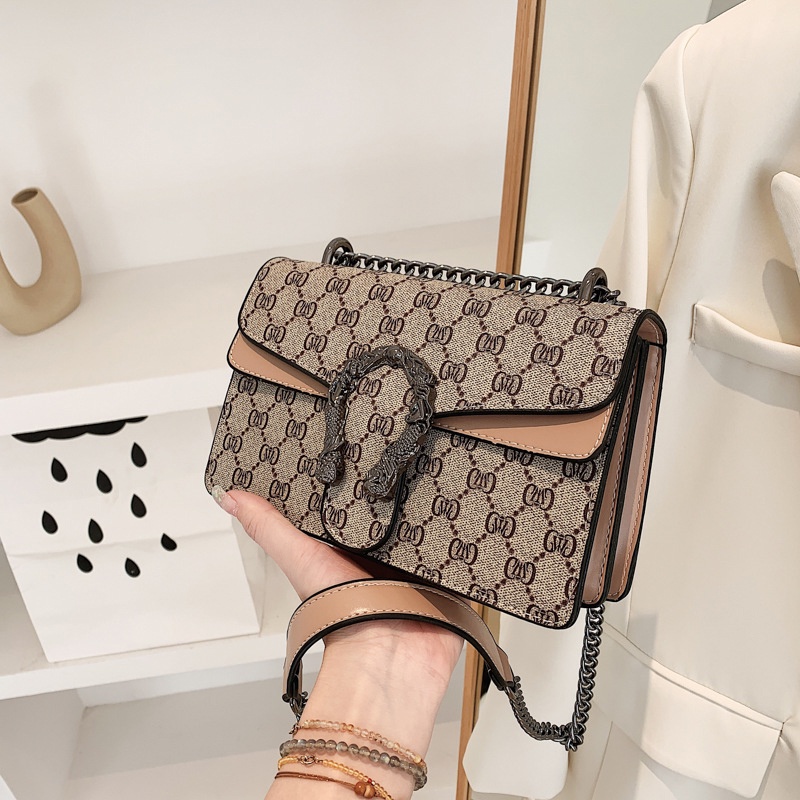 Túi Da Đeo Chéo Dây Kim Loại Thời Trang Dành Cho Nữ