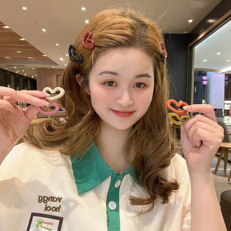 Kẹp Tóc Hình Trái Tim Màu Sắc Ngọt Ngào Phong Cách Hàn Quốc Cho Nữ