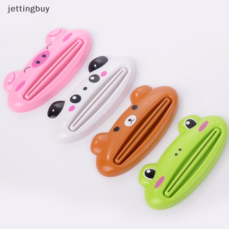 Set 4 Dụng Cụ Phun Kem Đánh Răng Họa Tiết Hoạt Hình Dễ Thương