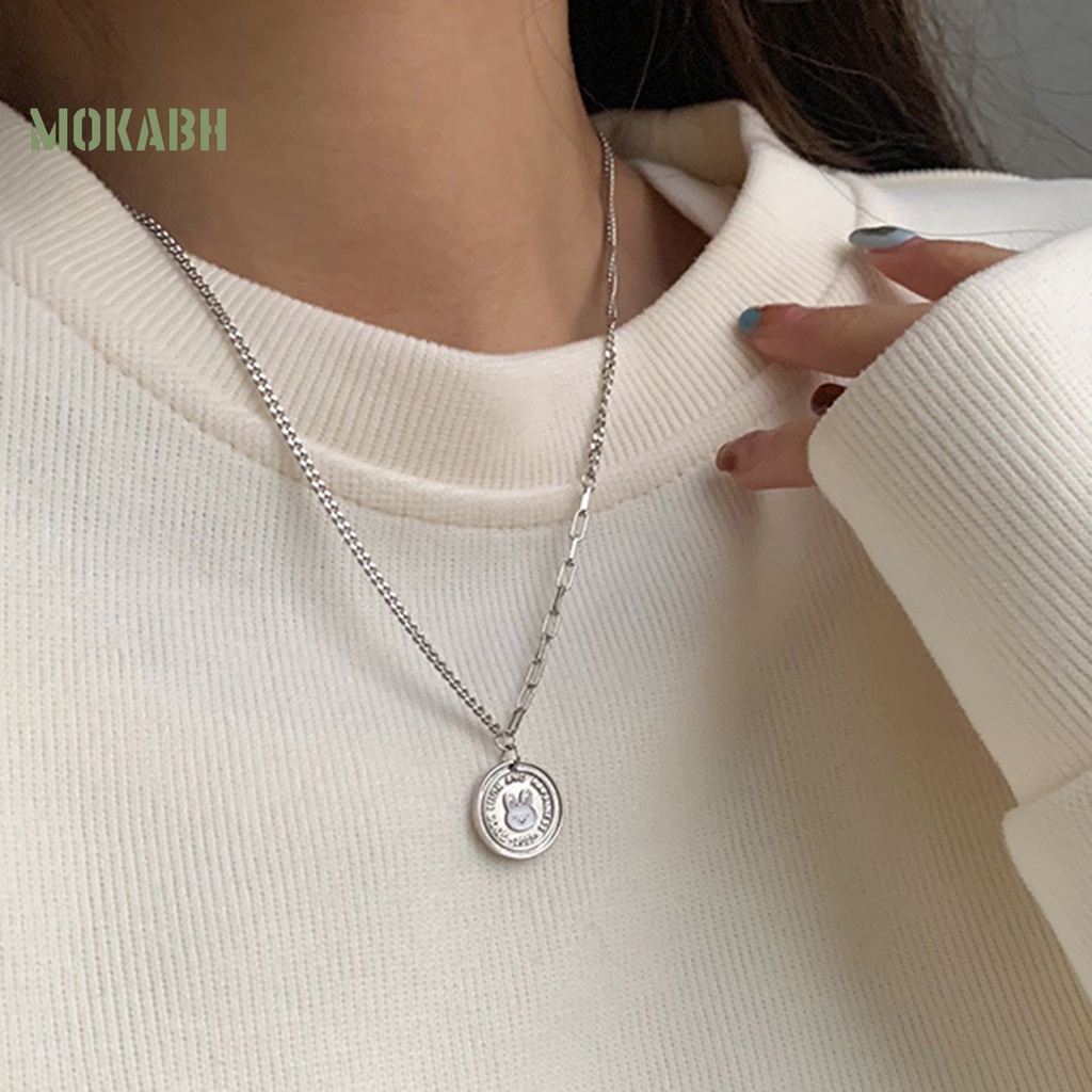 Vòng cổ Mặt Tròn Hình Thỏ May Mắn Dễ Thương Thời Trang Cho Nữ