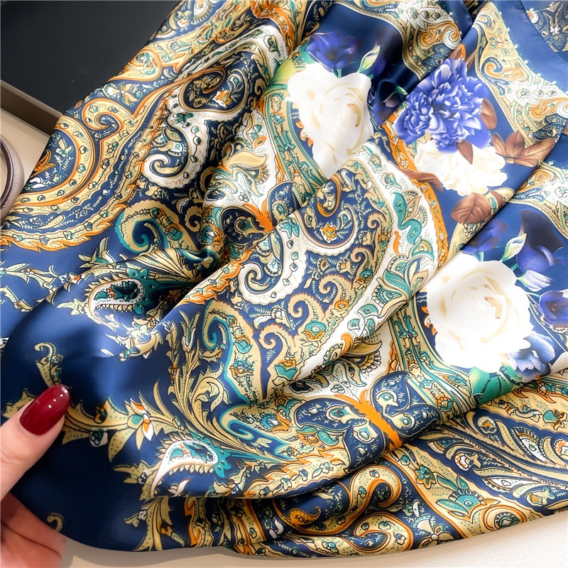 Khăn Choàng Cổ Hình Vuông Cỡ Lớn 110cm Vải Satin Họa Tiết Chấm Bi Màu Đen Thời Trang Mùa Hè Thanh Lịch