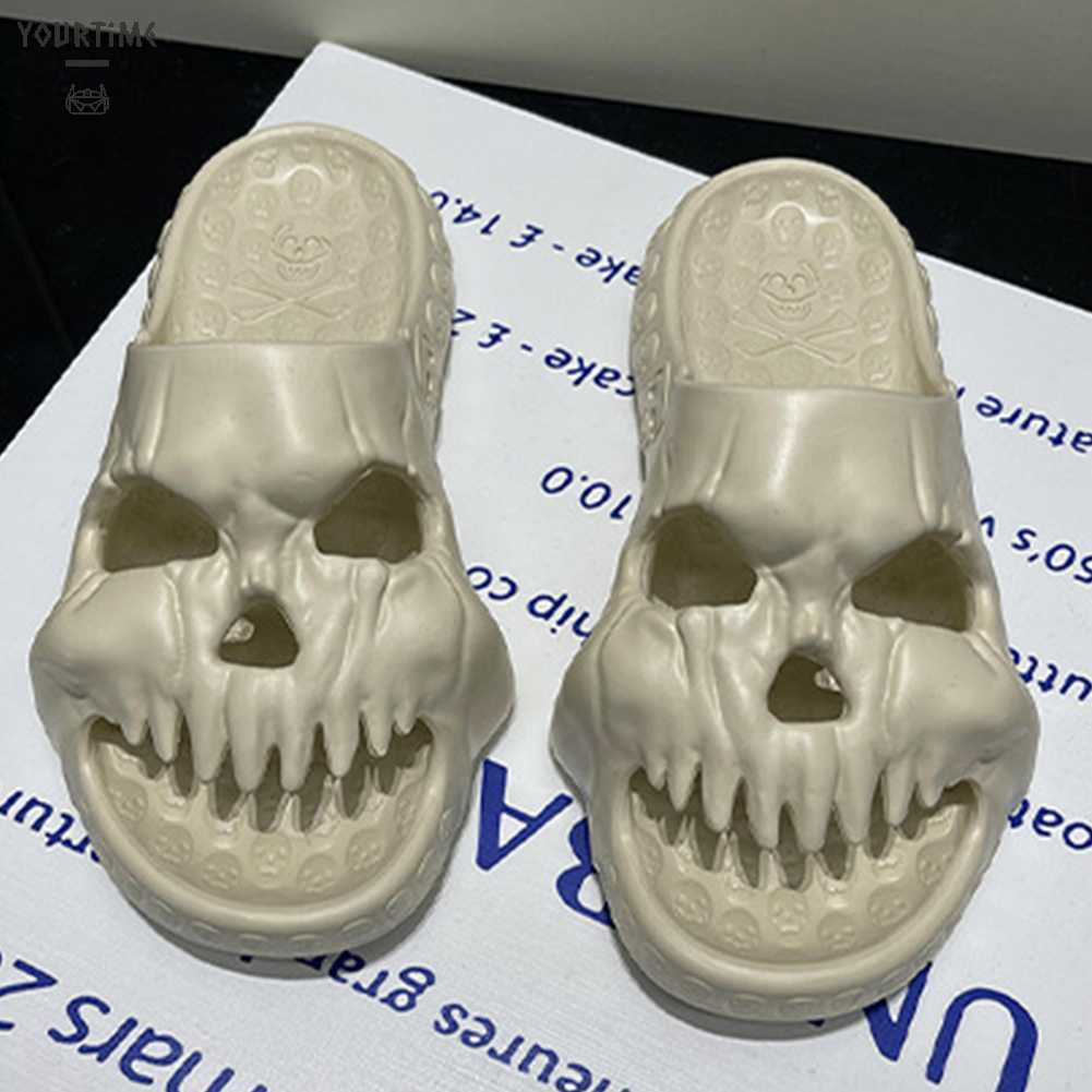 Giày Trượt Đi Biển Chống Trượt In Hình Đầu Lâu Thời Trang Mùa Hè Cho Nam Và Nữ