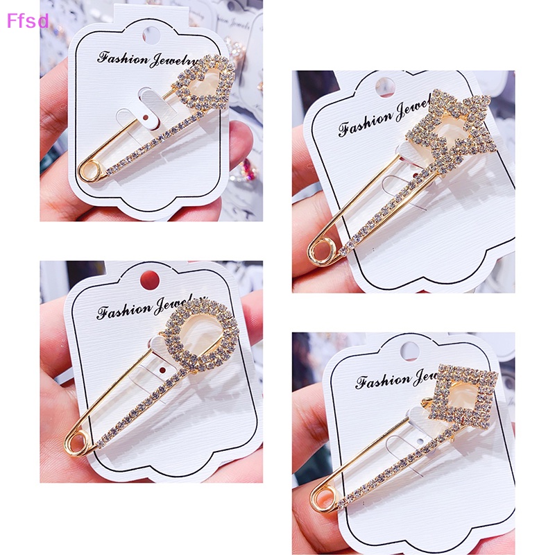 {Ffsd} Ghim Cài Áo Khoác Cardigan Sweater Trang Trí Đá Giả Kim Cương Đơn Giản Phổ Biến Làm Quà Tặng Trang Phục Hóa Trang An Toàn *