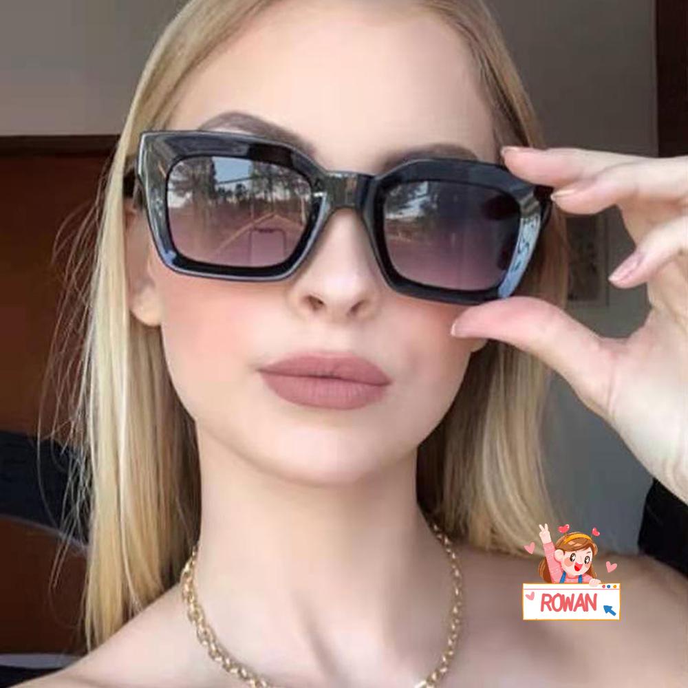 Kính Râm Nữ Oversize Gọng Thô Cổ Điển