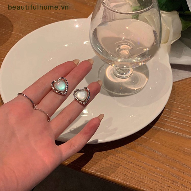 [beautifulhome] Bông Tai Hình Trái Tim Nhỏ Nhắn Dễ Thương Thời Trang Cổ Điển Thanh Lịch Dành Cho Nữ [beauty]