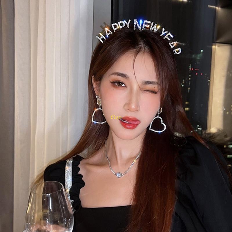 Cài Tóc Đính Đá Hình Trái Tim Phong Cách Giáng Sinh / Năm Mới