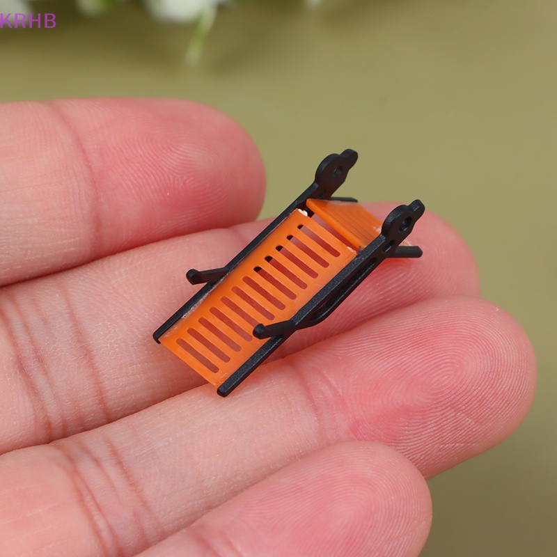 Set 10 Mô Hình Ghế Nhựa Công Viên Đường Phố Trang Trí Nhà Cửa Mới