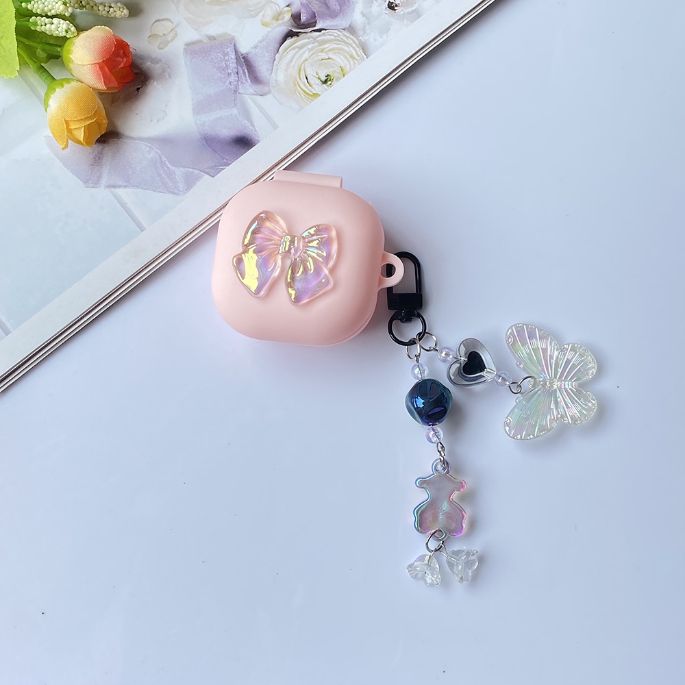 Vỏ Bảo Vệ Hộp Sạc Tai Nghe Samsung Galaxy buds live / buds2 Pro Bằng Silicon Họa Tiết Bươm Bướm Màu laser Sang Trọng Kèm Móc Treo Chìa Khóa