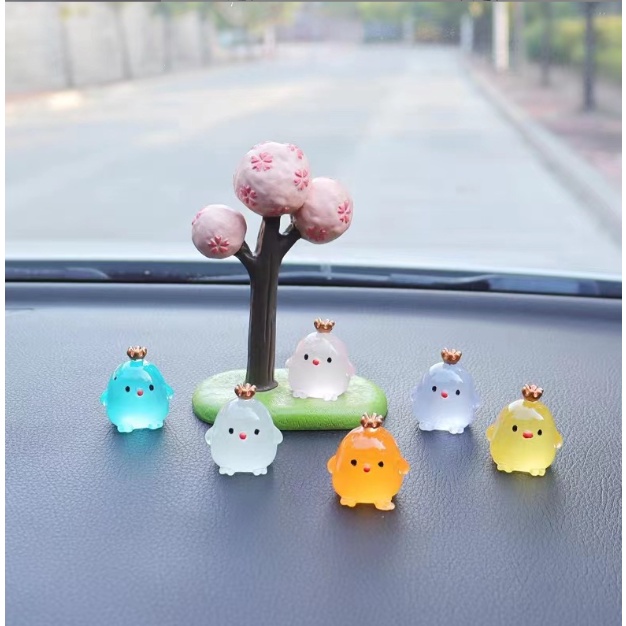 Charm gà vương miện dạ quang phát sáng decor nhà búp bê, DIY