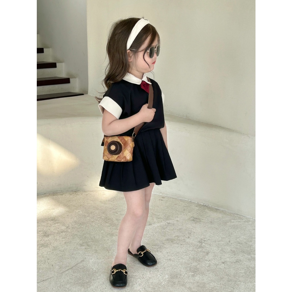 Bộ Áo Thun + Chân Váy Xếp Ly Phong Cách Preppy Thời Trang Mùa Hè 2023 Mới