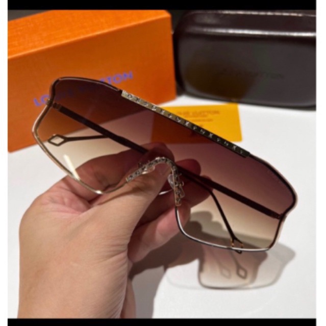 HOT Kính Hiệu L.V.2024 Lờ V Hot Unisex Cá Tính Siêu Ngầu 2024
