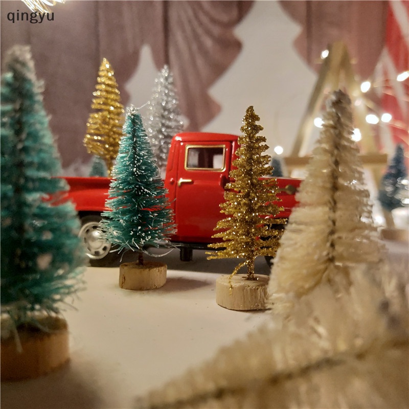 Qingyu Mô Hình Xe Hơi Đồ Chơi Bằng Hợp Kim Trang Trí Giáng Sinh