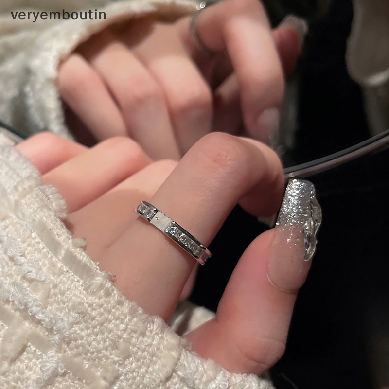 Nhẫn Hở Bằng Hợp Kim Đính Đá Zircon Sáng Bóng Đa Năng Thời Trang Có Thể Điều Chỉnh Cho Nữ
