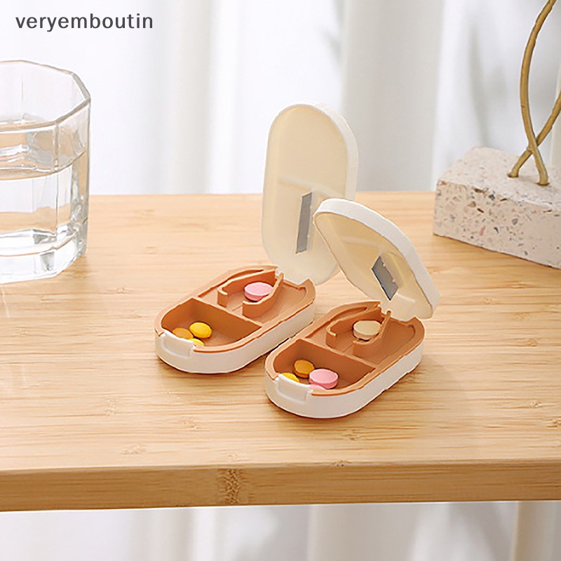 Hộp Cắt Thuốc Viên Chia Hai Ngăn Tiện Dụng