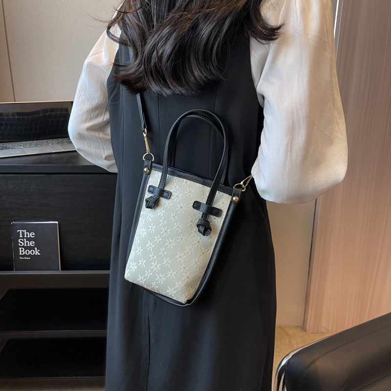 Túi Đeo Chéo Đựng Điện Thoại Phối Ren Thời Trang Hàn Quốc