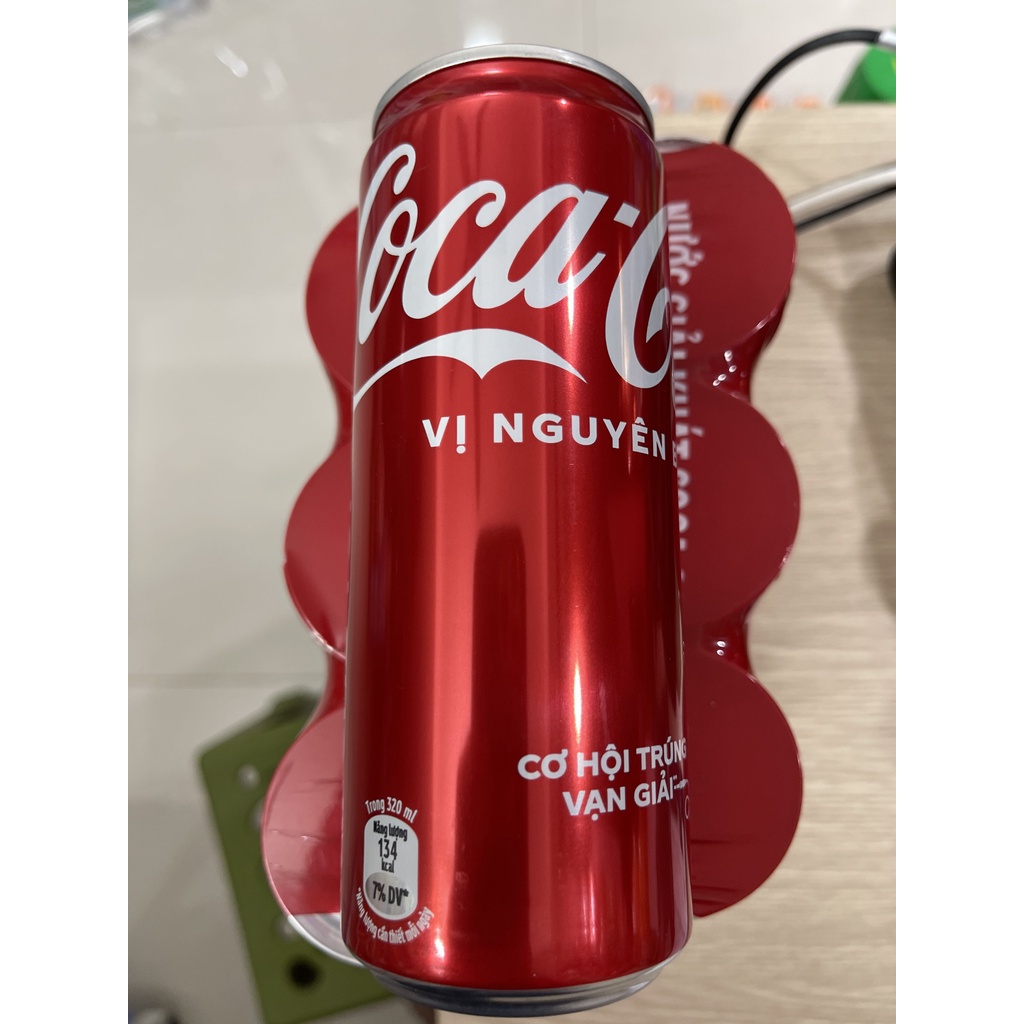 Cocacola Nước ngọt Coca Cola lon 320ml