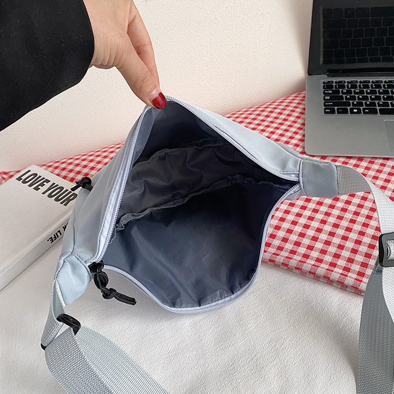 Túi nữ đeo chéo  Màu Sắc Đơn Giản Thời Trang Cho Nữ