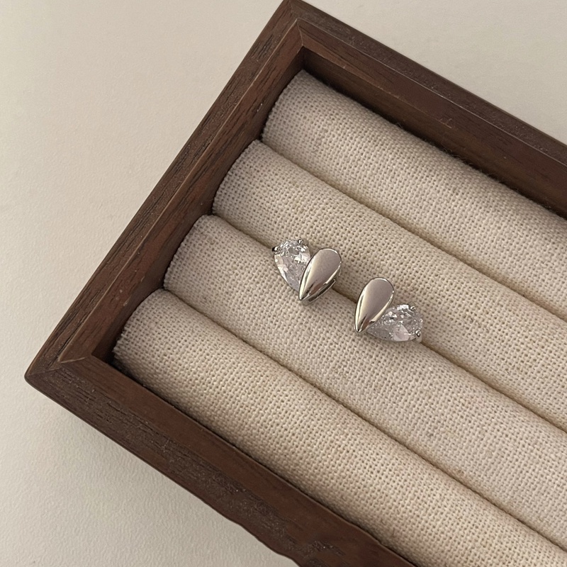 Bông Tai Mạ Bạc 925 Hình Giọt Nước Đính Kim Cương Nhân Tạo Thời Trang