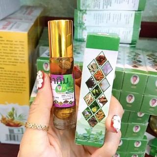 Dầu lăn 13 vị thảo dược Thái Lan 8ml
