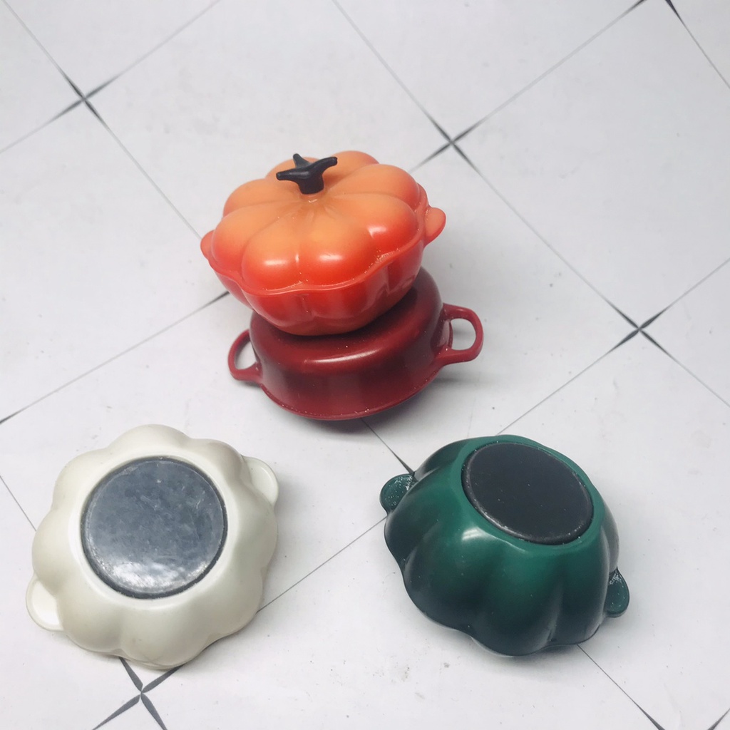 Hàng sẵn sàng chính hãng số lượng lớn le creuset le creuset halloween limited pumpkin tủ lạnh nam châm tủ lạnh