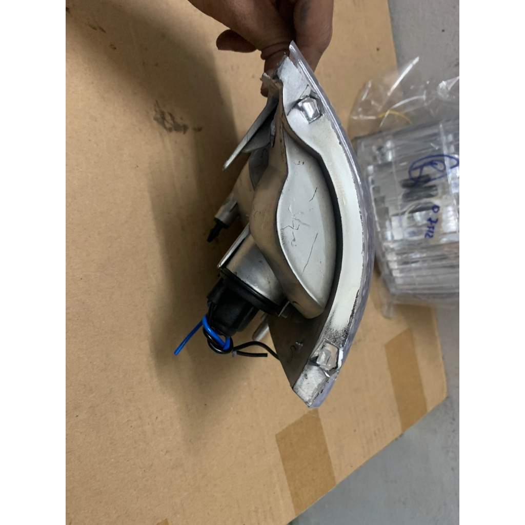 Bộ Đèn Xi Nhan Trước, Chụp Đèn Lái Trước Xe Tải Kia 1T4 K140, Kia K165, Kia K3000 Hàng chất lượng cao