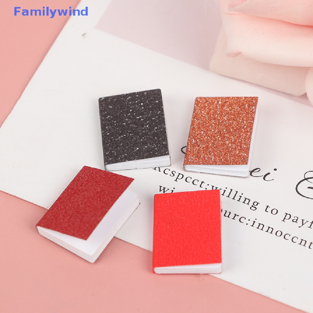 Set 4 Mô Hình Cuốn Sách 1 / 12 Dùng Để Trang Trí Nhà Búp Bê