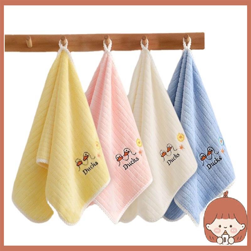 Khăn Lau Tay Bằng Vải Nhung San Hô Thấm Hút Tốt Hình Vịt Hoạt Hình Dành Cho Trẻ Sơ Sinh