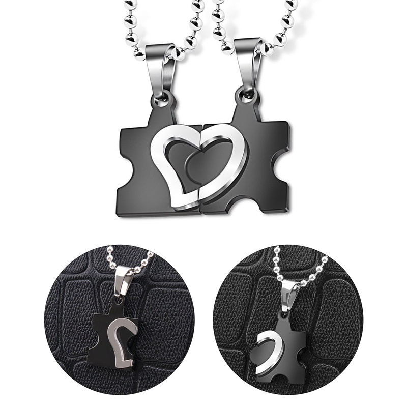 Bộ 2 Vòng cổ Thép Titan Mặt Ghép Hình Trái Tim Cho Cặp Đôi