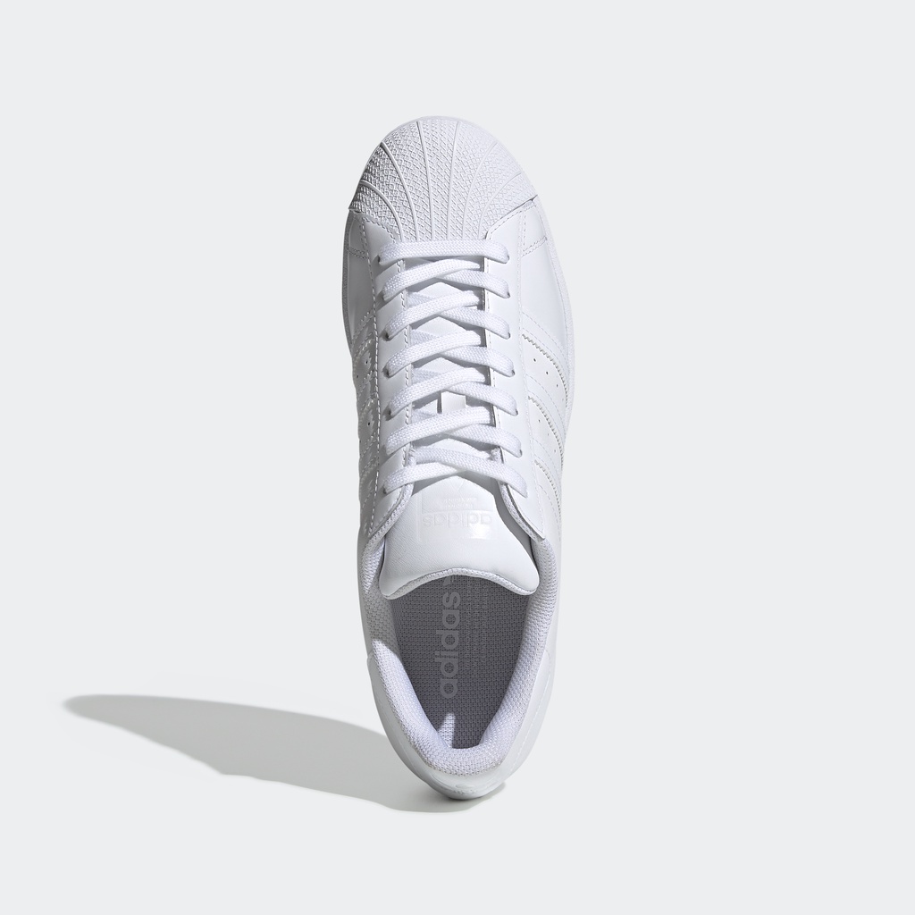 Adidas Phong cách sống Giày Superstar Unisex trắng EG4960
