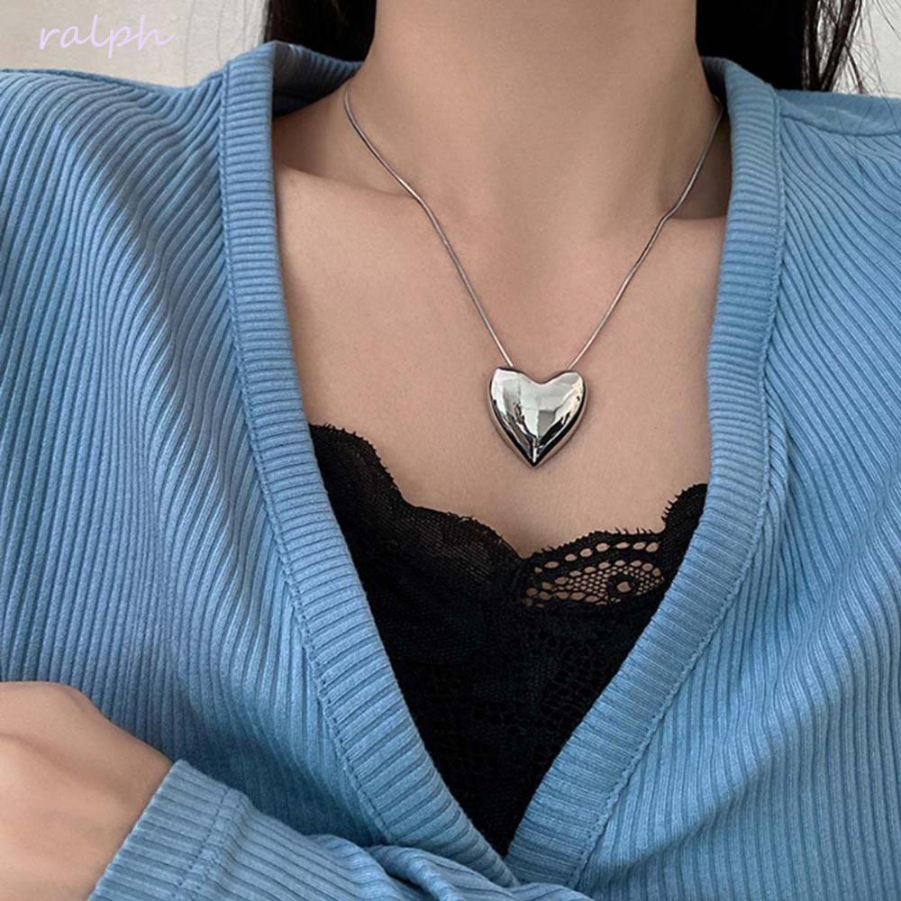 Vòng Cổ Choker Ba Chiều Mặt Trái Tim Ba Chiều Bằng Hợp Kim Phong Cách Hàn Quốc Cá Tính