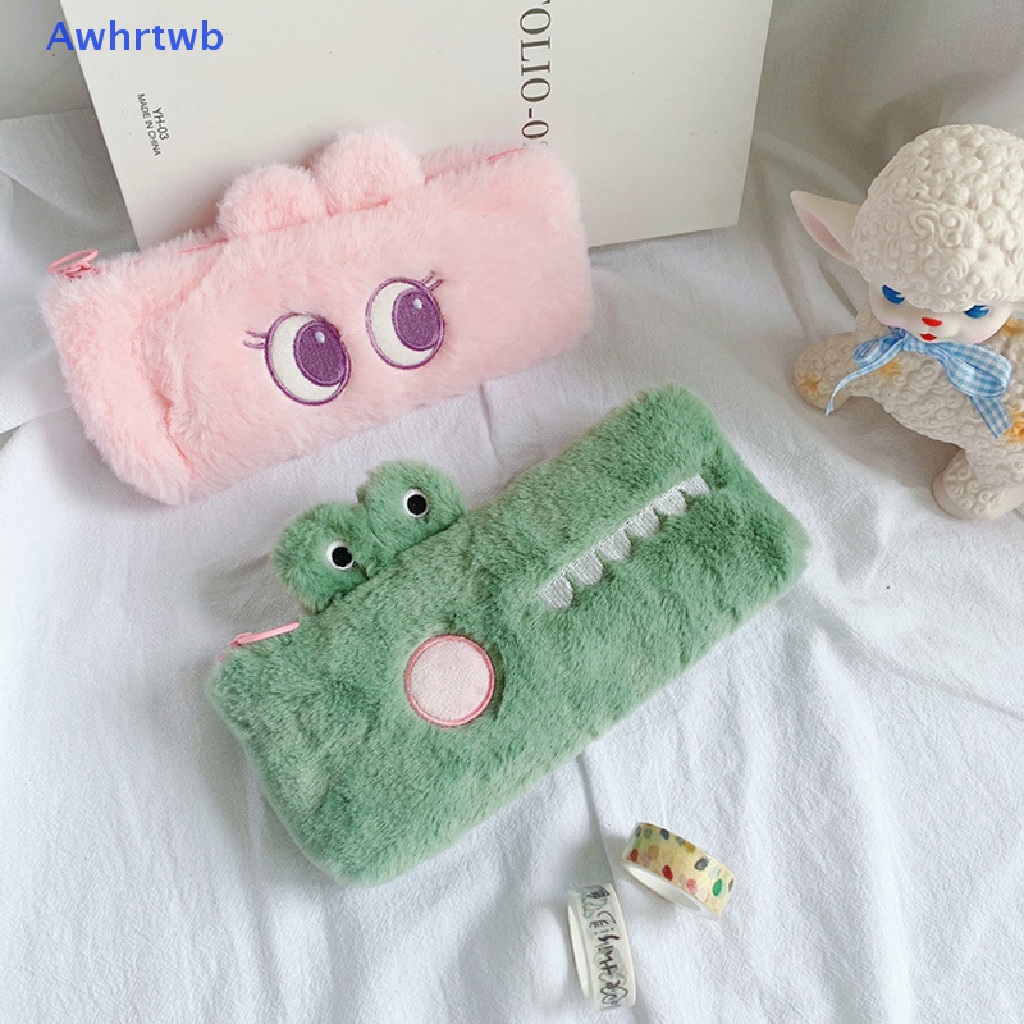 Túi Đựng Bút Chì / Mỹ Phẩm Phủ Lông Họa Tiết Hoạt Hình Dễ Thương Để Bàn Tiện Dụng Mới