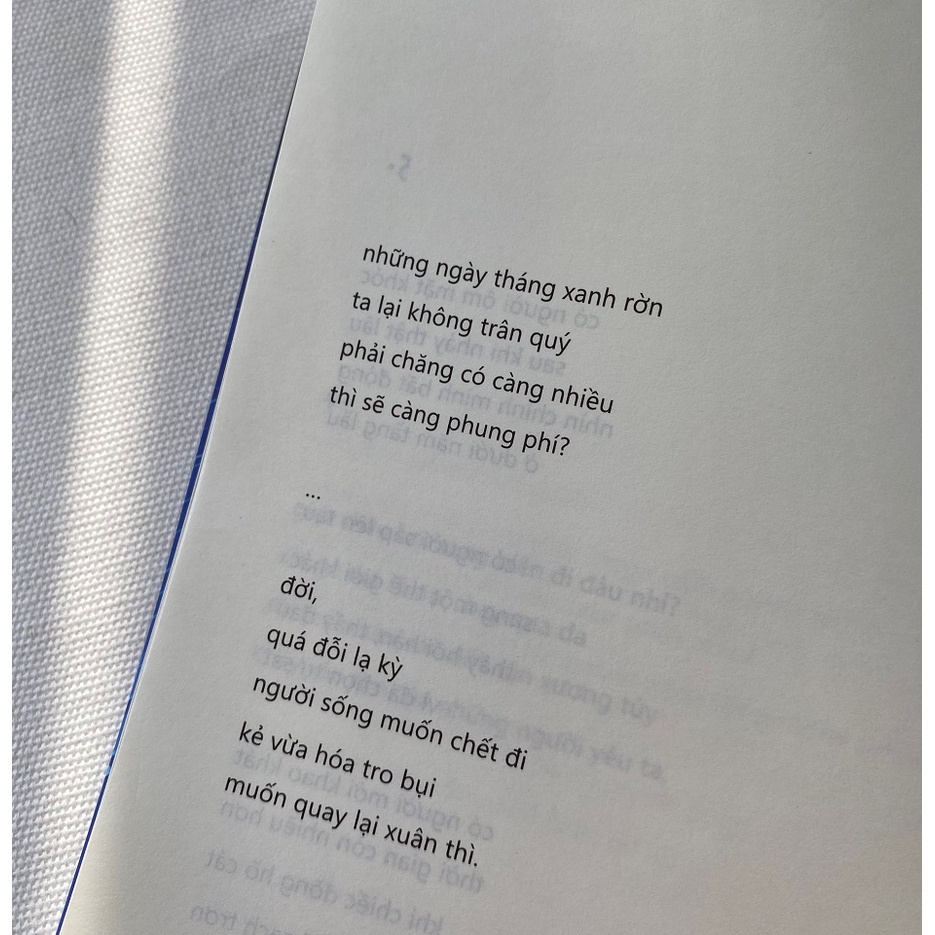 Sách Đám Trẻ Ở Đại Dương Đen - Skybooks - Bản Quyền