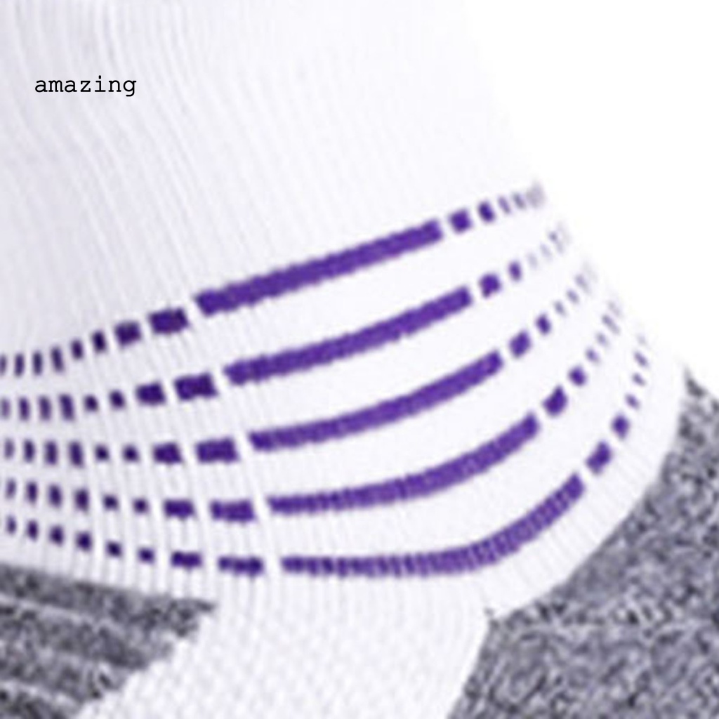 1 Đôi Tất Thể Thao Thoáng Khí Chống Mòn