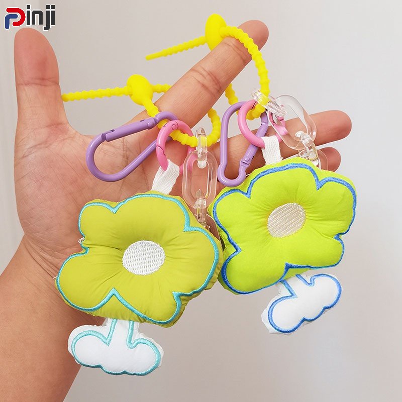 Móc Khóa Hình Bông Hoa Nhiều Màu Sắc Dễ Thương