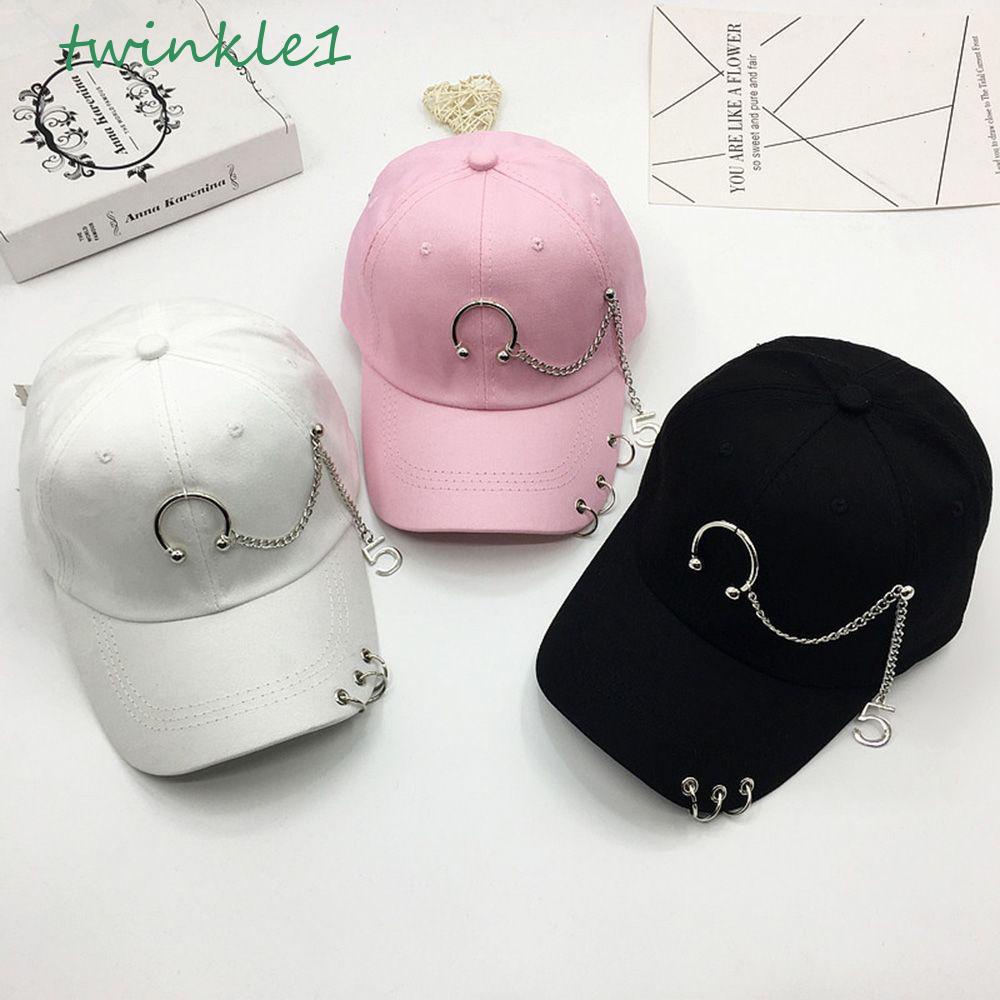Mũ Lưỡi Trai Chất Liệu Cotton Đính Dây Xích Phong Cách Hip Hop Cá Tính Cho Nữ