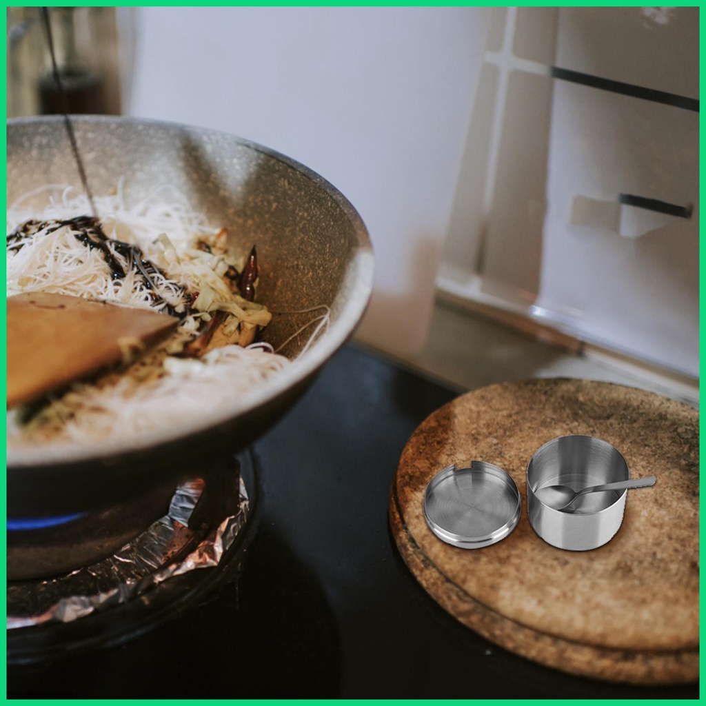 Hộp Đựng Gia Vị Bằng Thép Không Gỉ Có Nắp Và Muỗng Tiện Dụng Cho Nhà Bếp