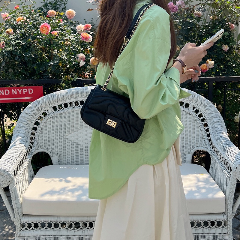 Túi Đeo Chéo Dây Xích Nhỏ Nhắn Thời Trang Dành Cho Nữ