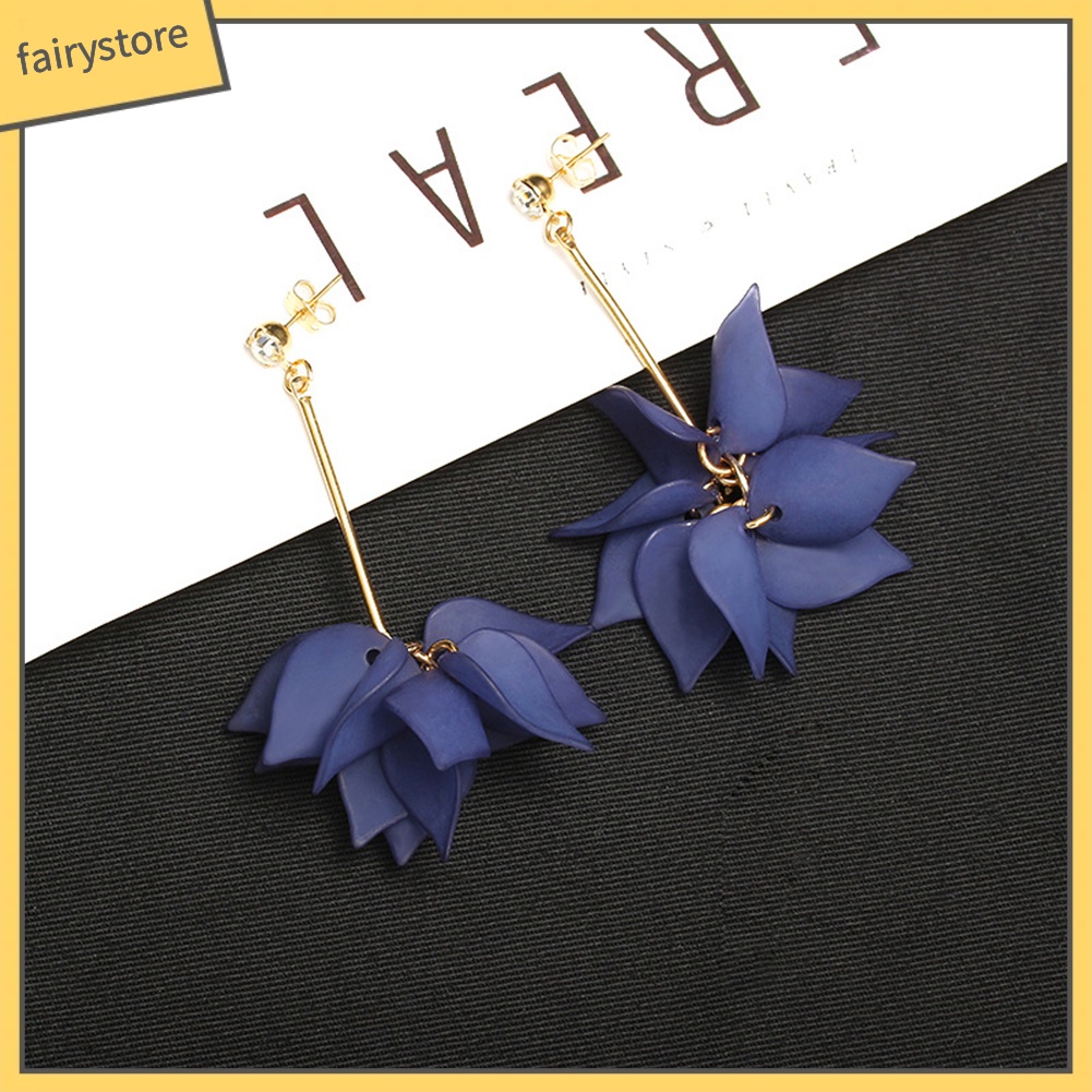 Bông Tai Dài Hình Cánh Hoa Đính Đá Phối Tua Rua Thời Trang Cho Nữ