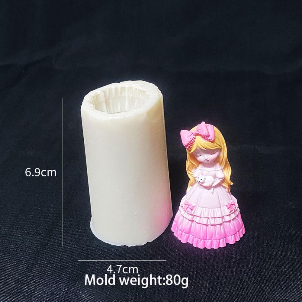 Khuôn Silicone Làm Xà Phòng / Nến Hình Công Chúa Betty DIY