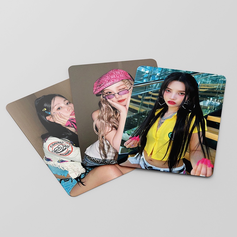 I-DLE LOMO Card Set 55 Tấm Thẻ Ảnh Queen Card Hình Nhóm Nhạc KPOP