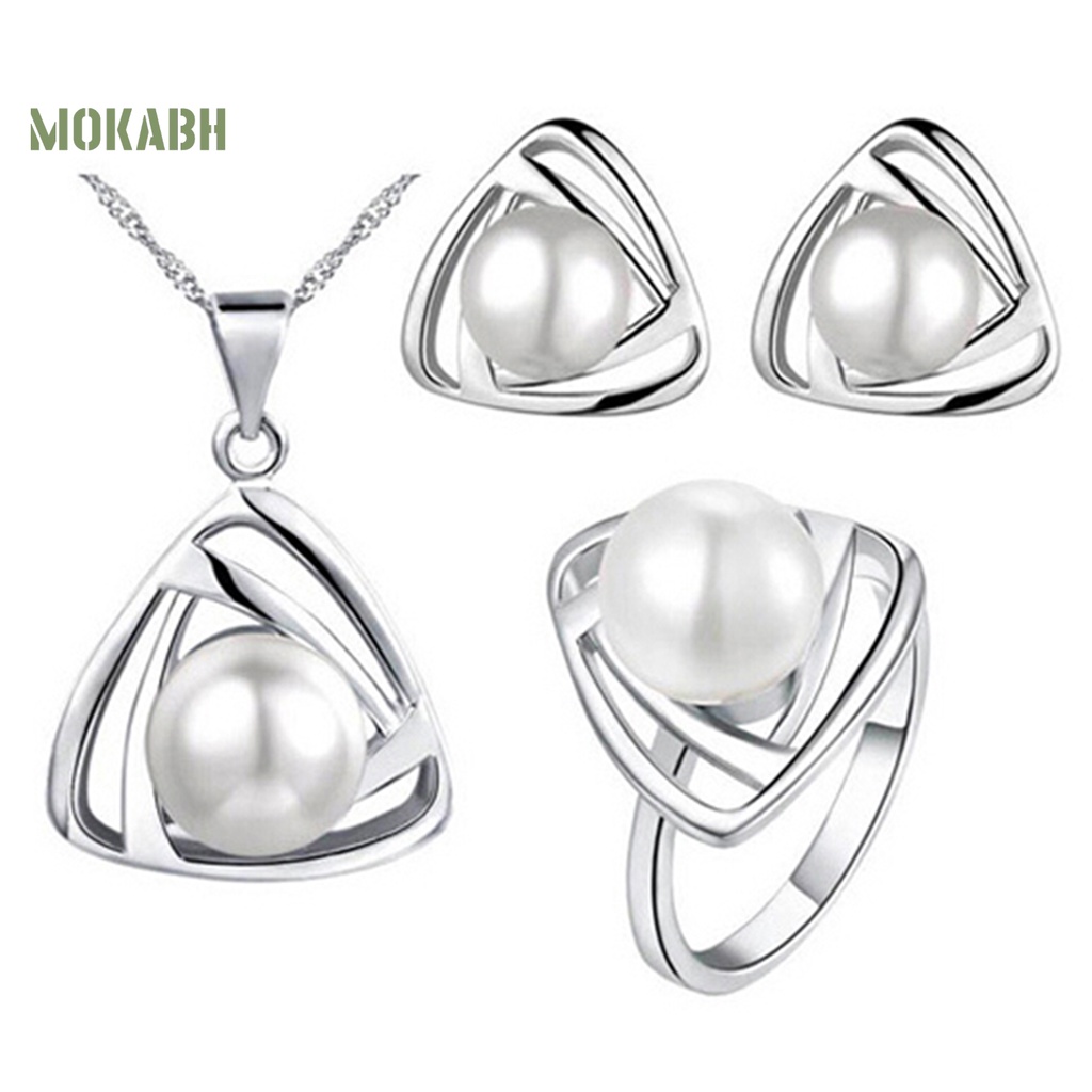 [Mok Abh] Bộ Vòng cổ + Nhẫn + Bông Tai Hình Tam Giác Có Đính Ngọc Trai Giả