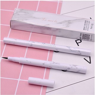Bút Dạ Kẻ Mắt Nước Maycreate 2 màu