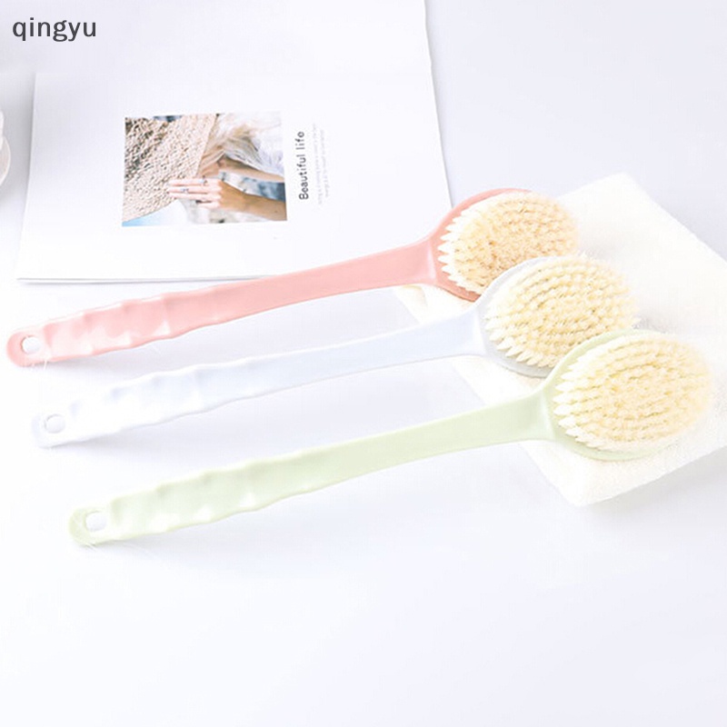 1 Bàn Chải Chà Lưng Tẩy Tế Bào Chết Cán Dài Tiện Dụng