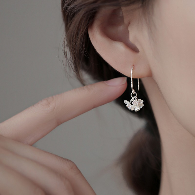 Bông Tai Mạ Bạc 925 Hình Hoa Nhỏ Xinh Thời Trang Cao Cấp