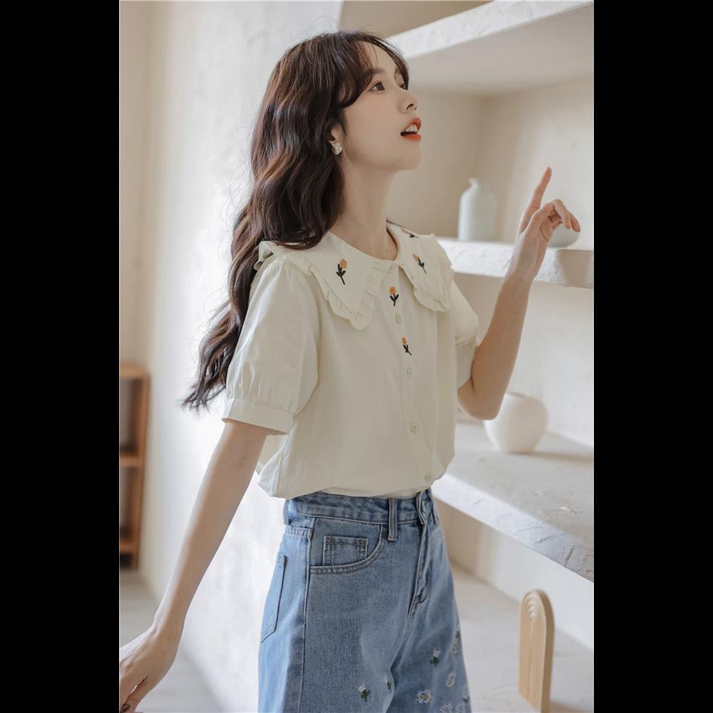 Búp bê cổ bong bóng tay áo thêu cho phụ nữ Pháp Vintage College Wind Top