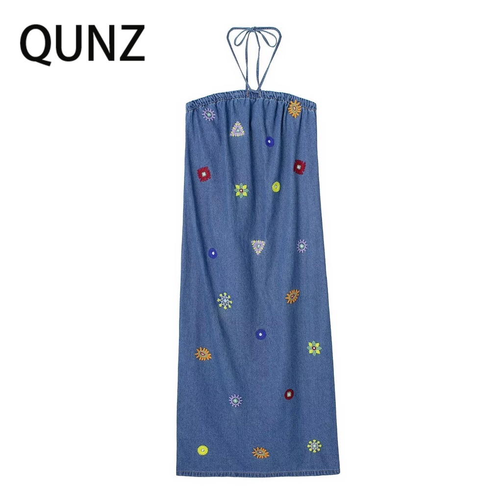 Qunz Đầm Midi Thêu Họa Tiết Quyến Rũ 8818