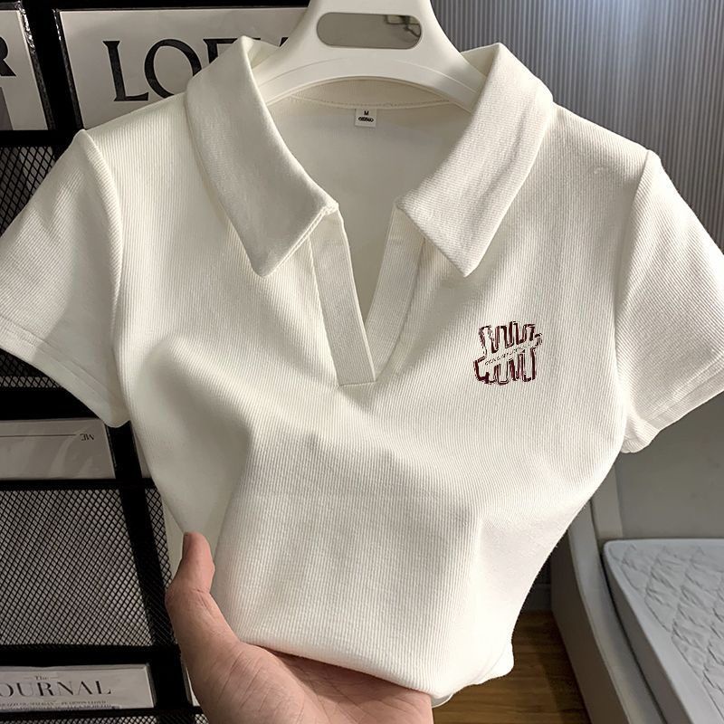 Nữ ngắn tay t-shirt 2023 mùa hè tinh khiết cotton polo cổ phong cách ngắn độc đáo nhỏ cay cô gái top ins