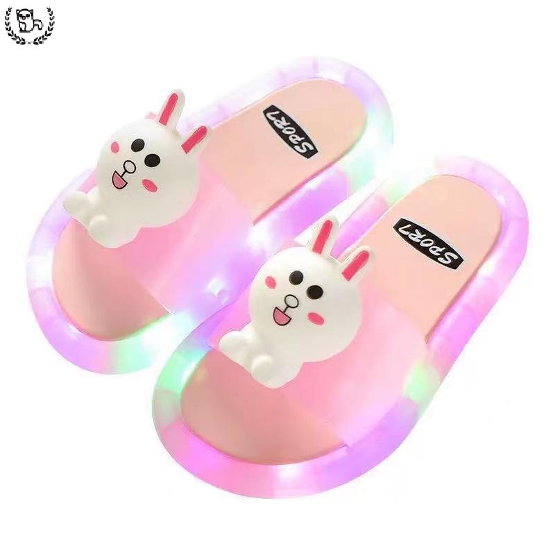 Dép Đế Mềm Chống Trượt Có Đèn led Hình Chú Vịt Vàng Hoạt Hình Dễ Thương Cho Bé